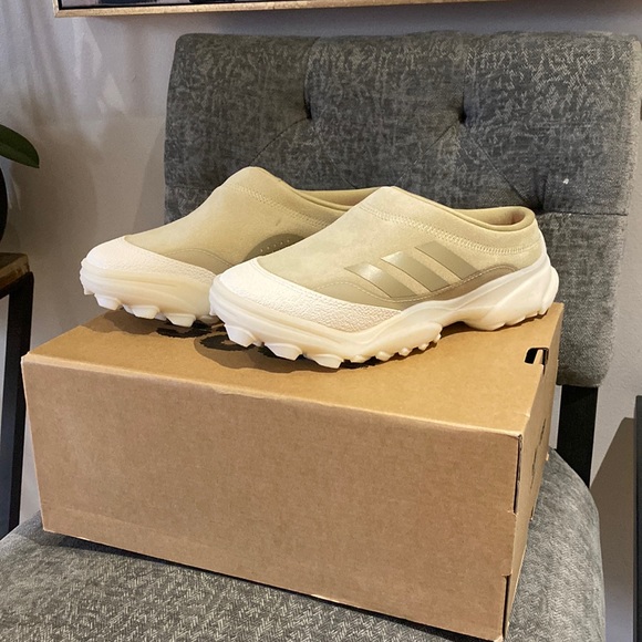 Adidas 032C GSG savannah mules nwt unisex! - Main Image